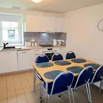 Hill 33 By Interhome Vakantiehuis Cista (Hradec Kralove)