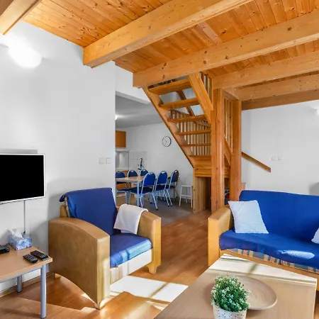 度假居 Hill 33 By Interhome Cista (Hradec Kralove)
