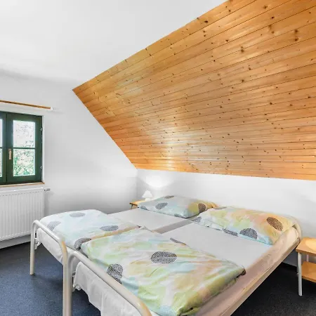 Ferienhaus Hill 33 By Interhome