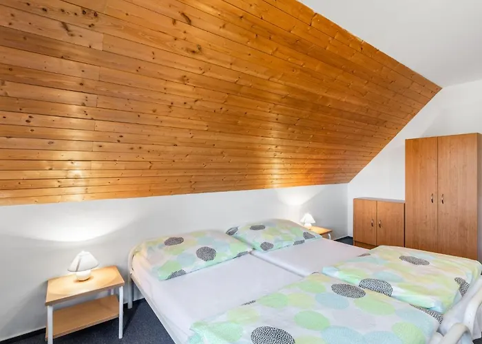 Hill 33 By Interhome * Čistá