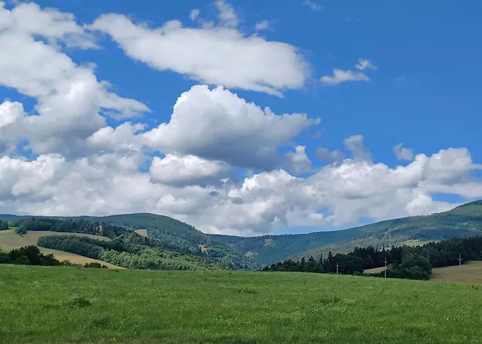 Hill 33 By Interhome Nyaraló Čistá